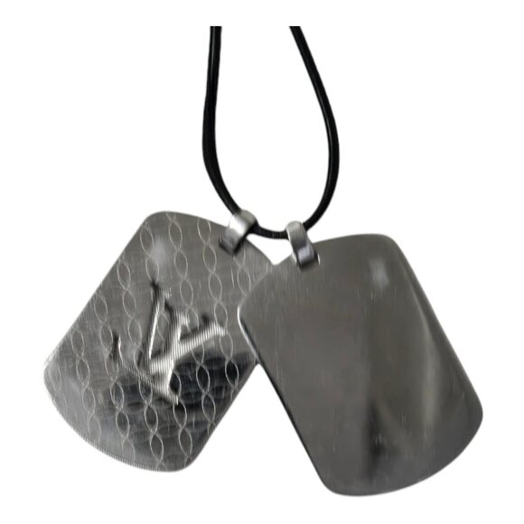 Louis Vuitton Box Pouch and Men's Dog Tag Necklace Preowned Excellent condition - Picture 3 of 5